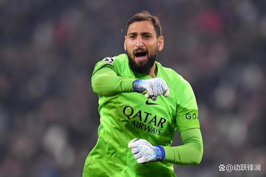 只是抬价？曝曼联将报价2600万英镑求购多纳鲁马，奥纳纳被挂牌甩卖