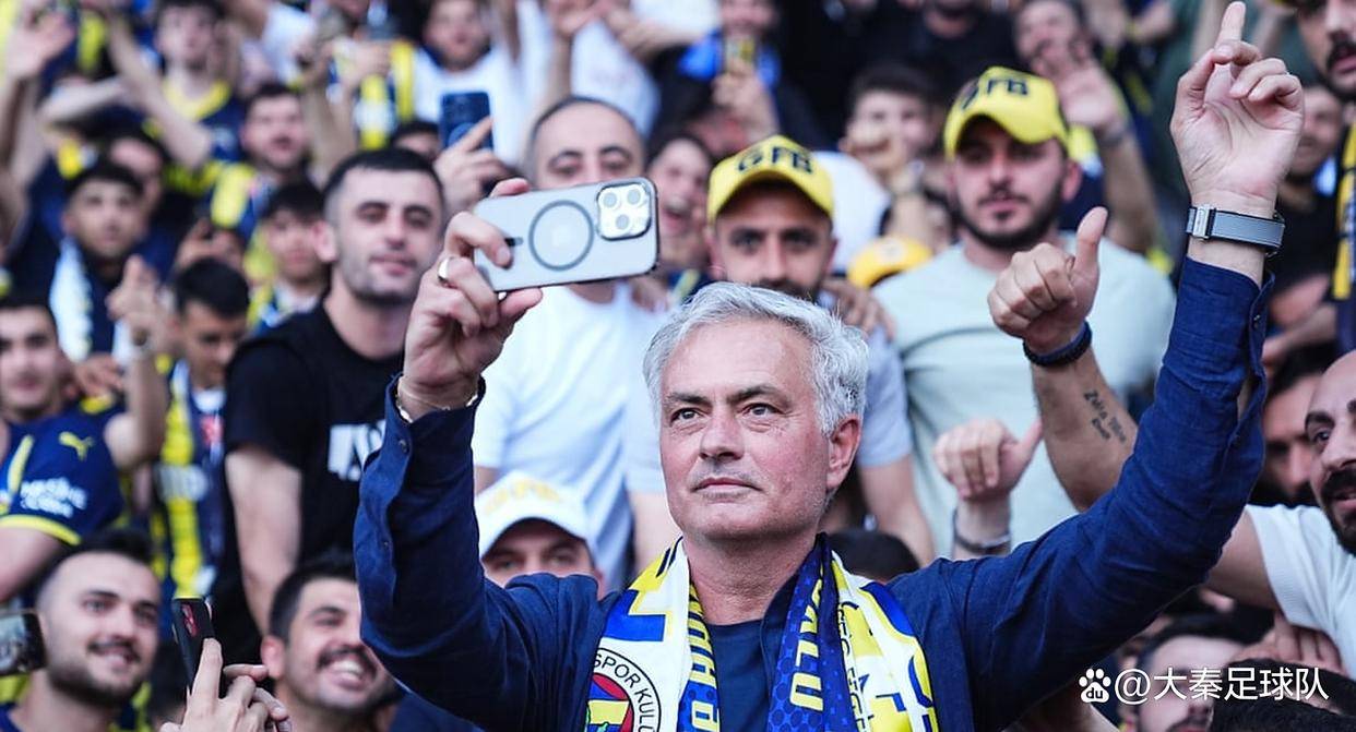 穆里尼奥土耳其之旅提前落幕费内巴切欧冠出局后紧急换帅